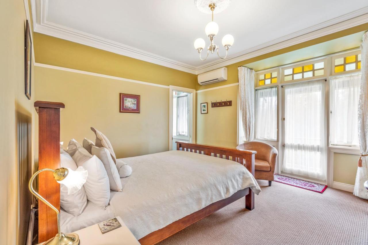 Bethany Manor B&B, Call Us For Cheapest Rates Леура Екстериор снимка